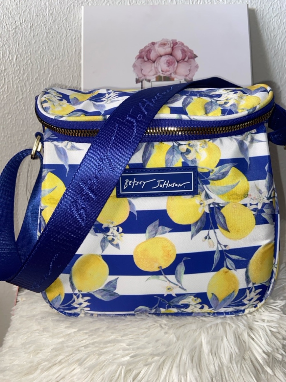 NWT Betsey Johnson Insulted lunch box tote cooler bag Blue & Yellow Lemon-Print